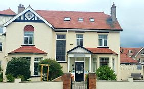 Cleave Court Guest House